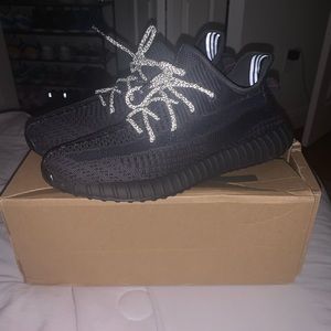 Yeezy 350 V2 Staic Black